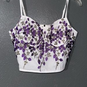 White crop top with purple flowers! Zipper on the back